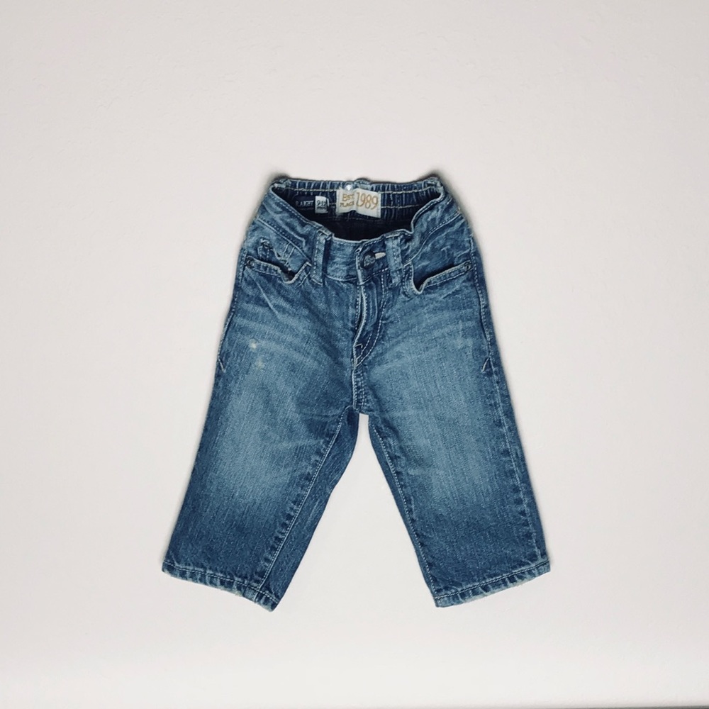 Children’s Place Toddlers Jeans. 9-12 mos.